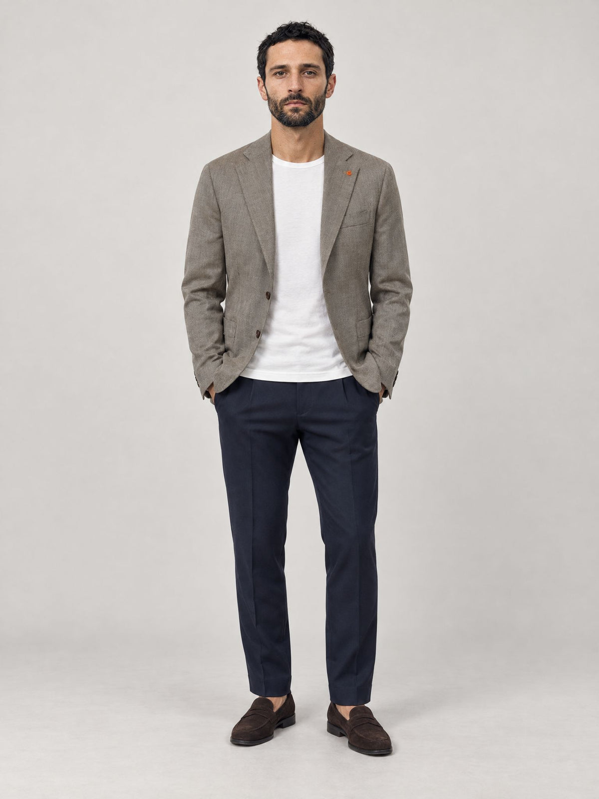 Marco indossa Giacca Spigata Beige – Scarano Napoli #Colore_Beige