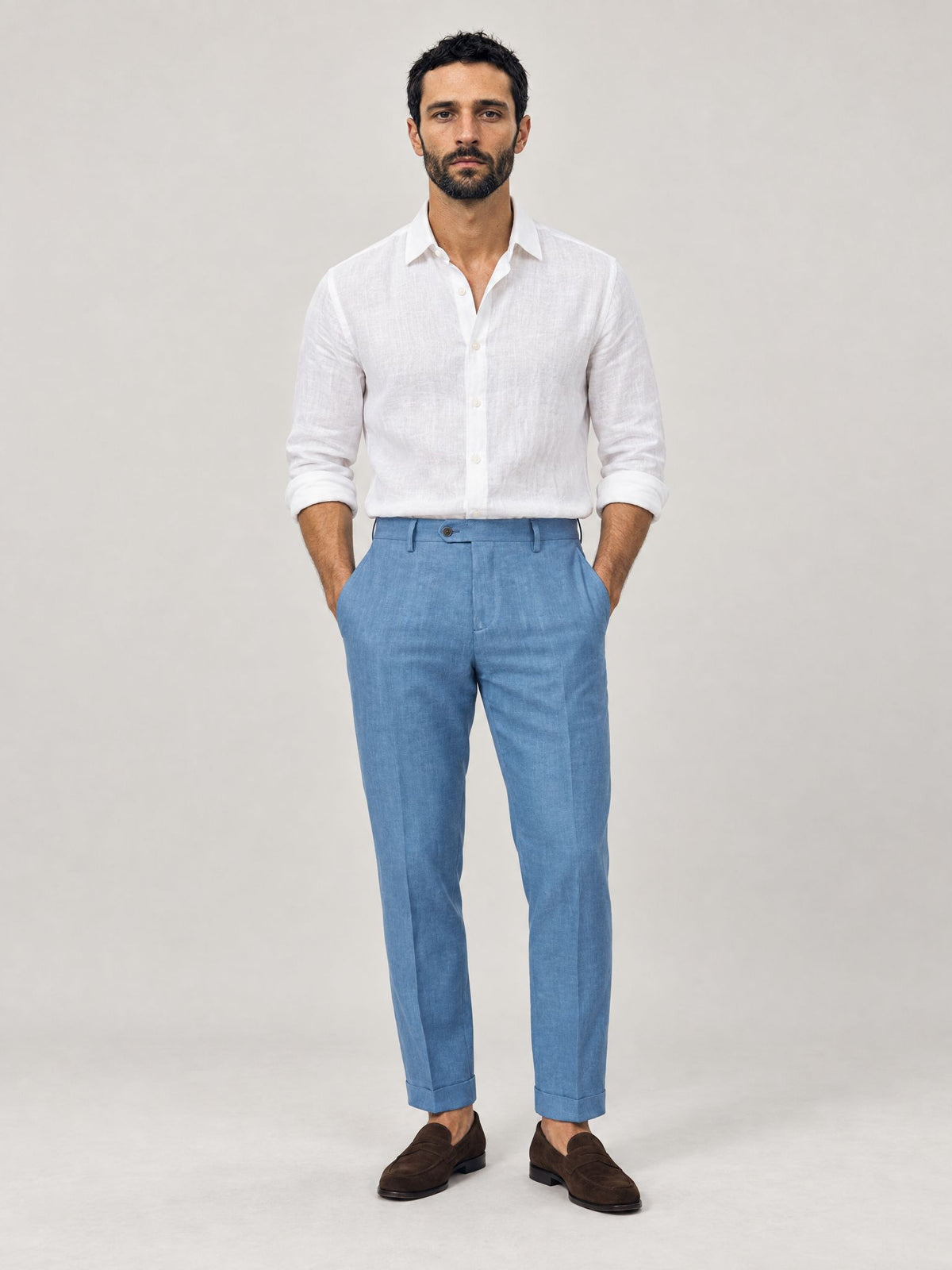 Marco lleva Pantalón Angelo de Lino Azul Cielo – Scarano Napoli #Color_Azul Cielo