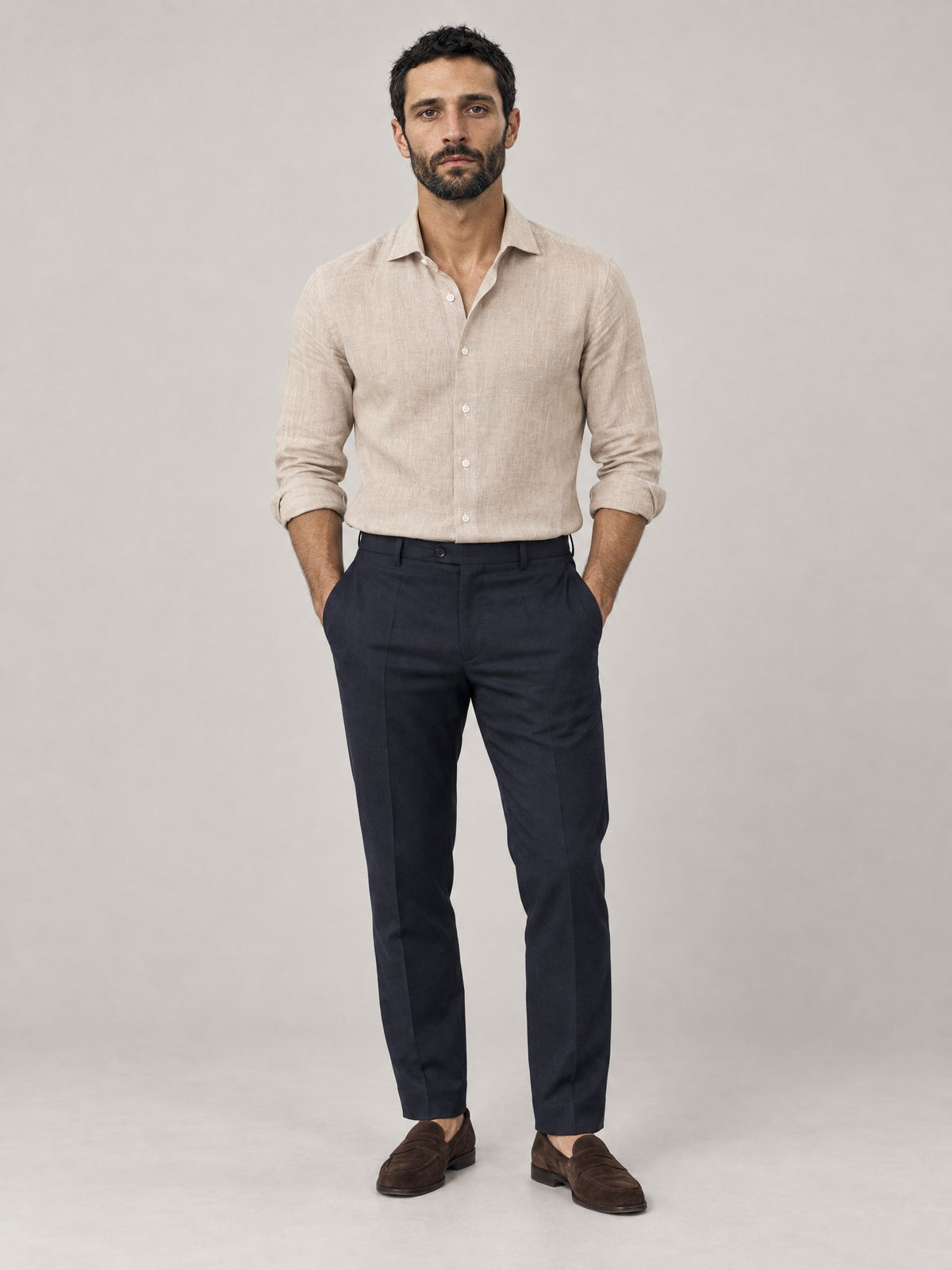 Marco lleva Camisa de Lino Beige – Scarano Napoli #Color_Beige